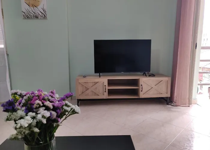 Bevis Apartment