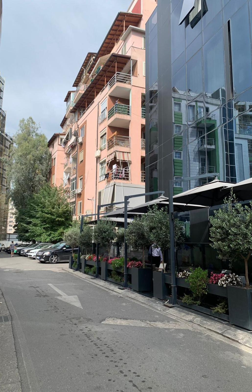 Bevis Tirana